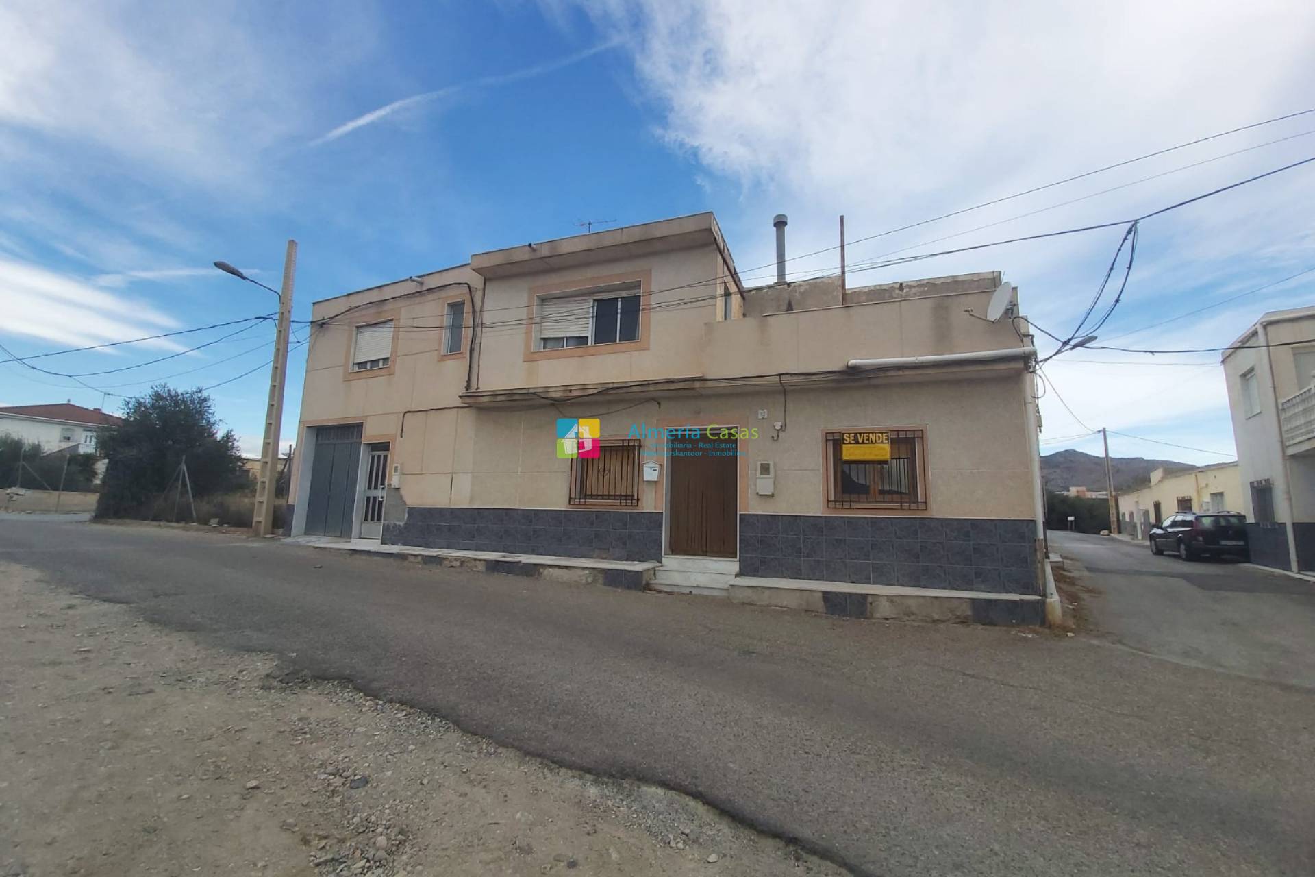 Casa de pueblo - Venta - Fines - Fines
