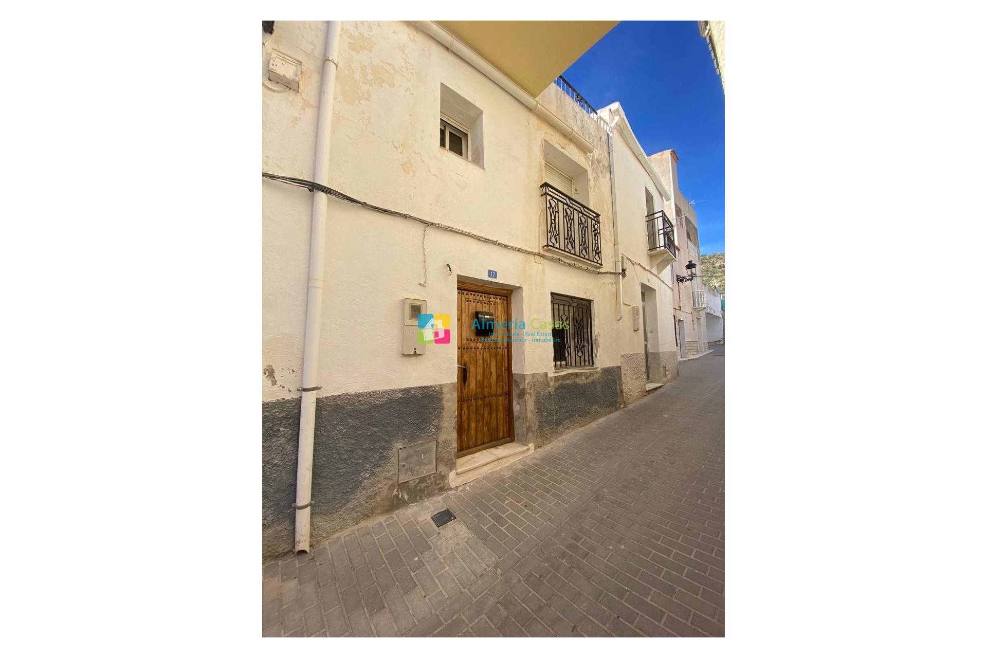 Casa de pueblo - Venta - Urracal - Urrácal