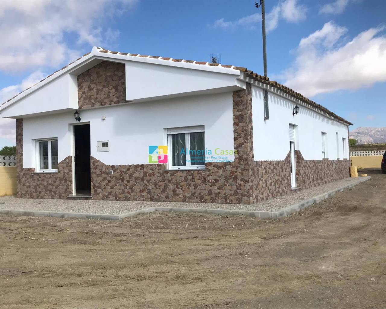 Landhaus - Resale - Oria - Yegua Alta