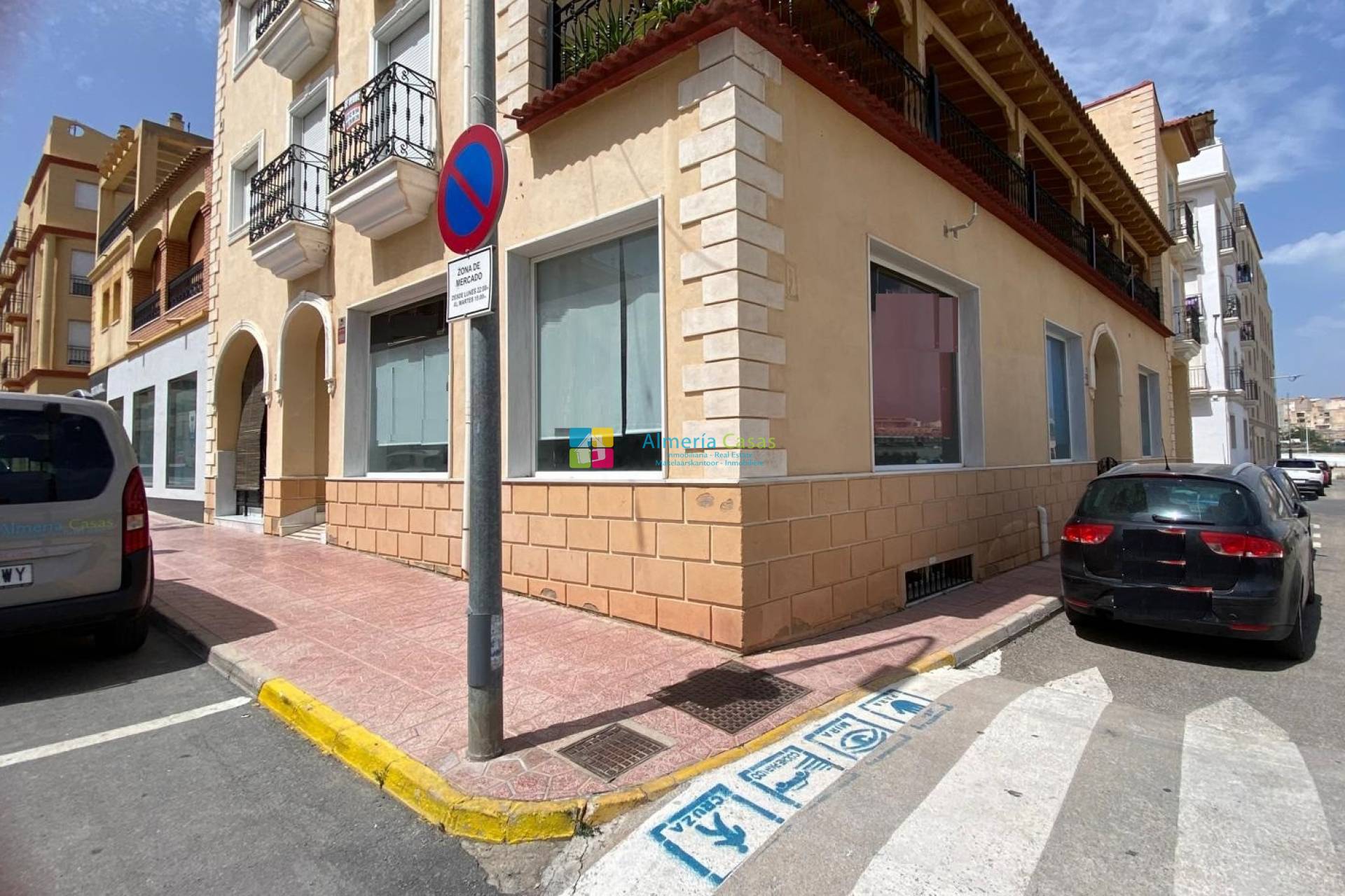 Propriété commerciale - Location longue durée - Albox - Albox