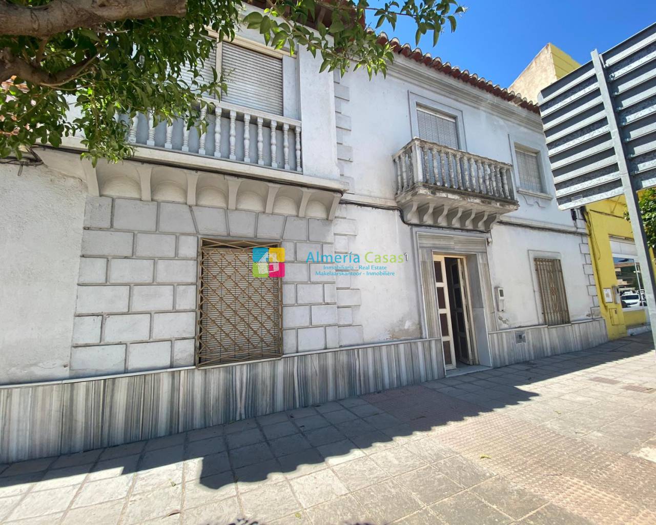 Town House - Resale - Baza - Baza