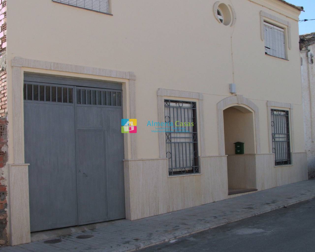 Town House - Resale - Caniles - Centro