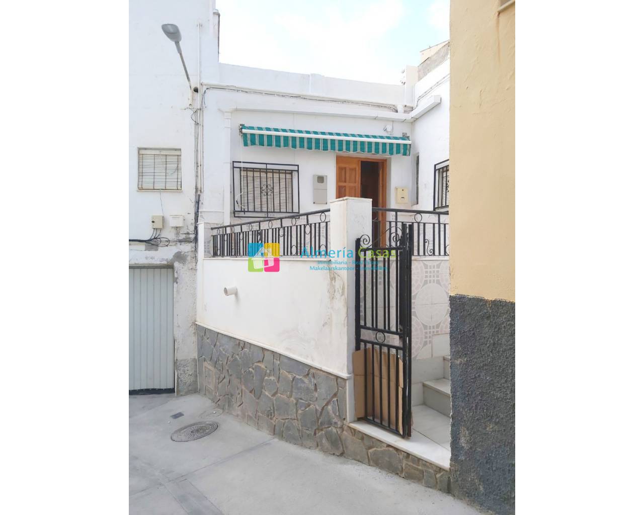 Town House - Resale - Macael - 1382