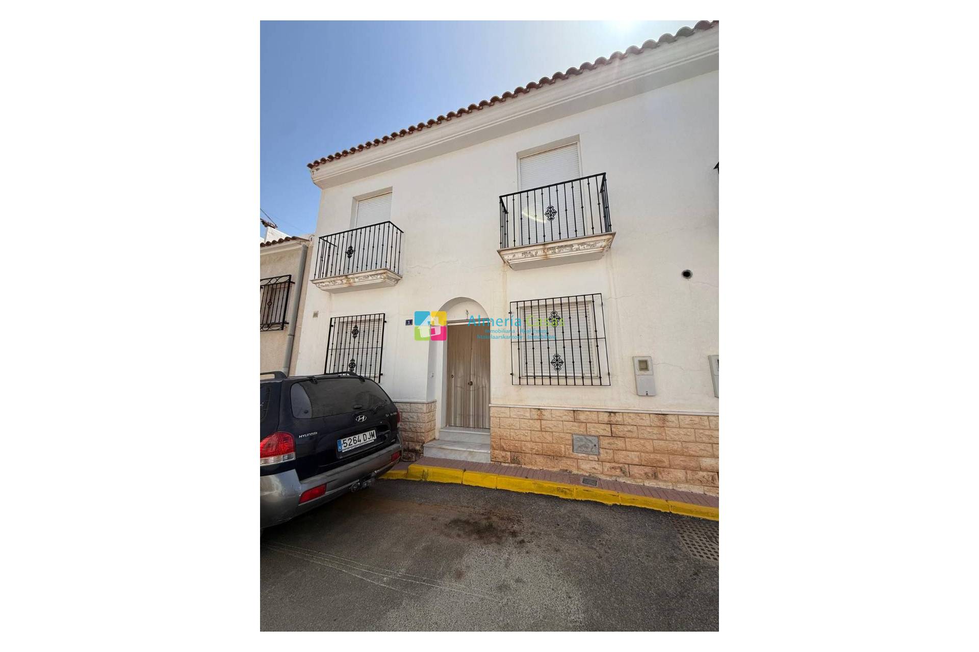 Town House - Resale - Taberno - Taberno