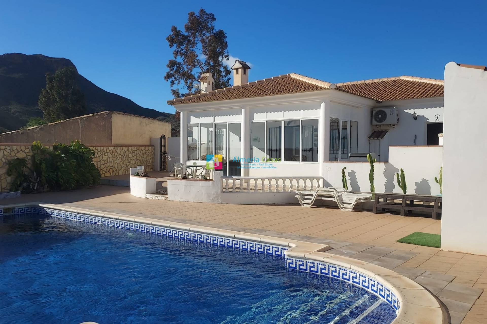 Villa - Resale - Arboleas - Los Higuerales