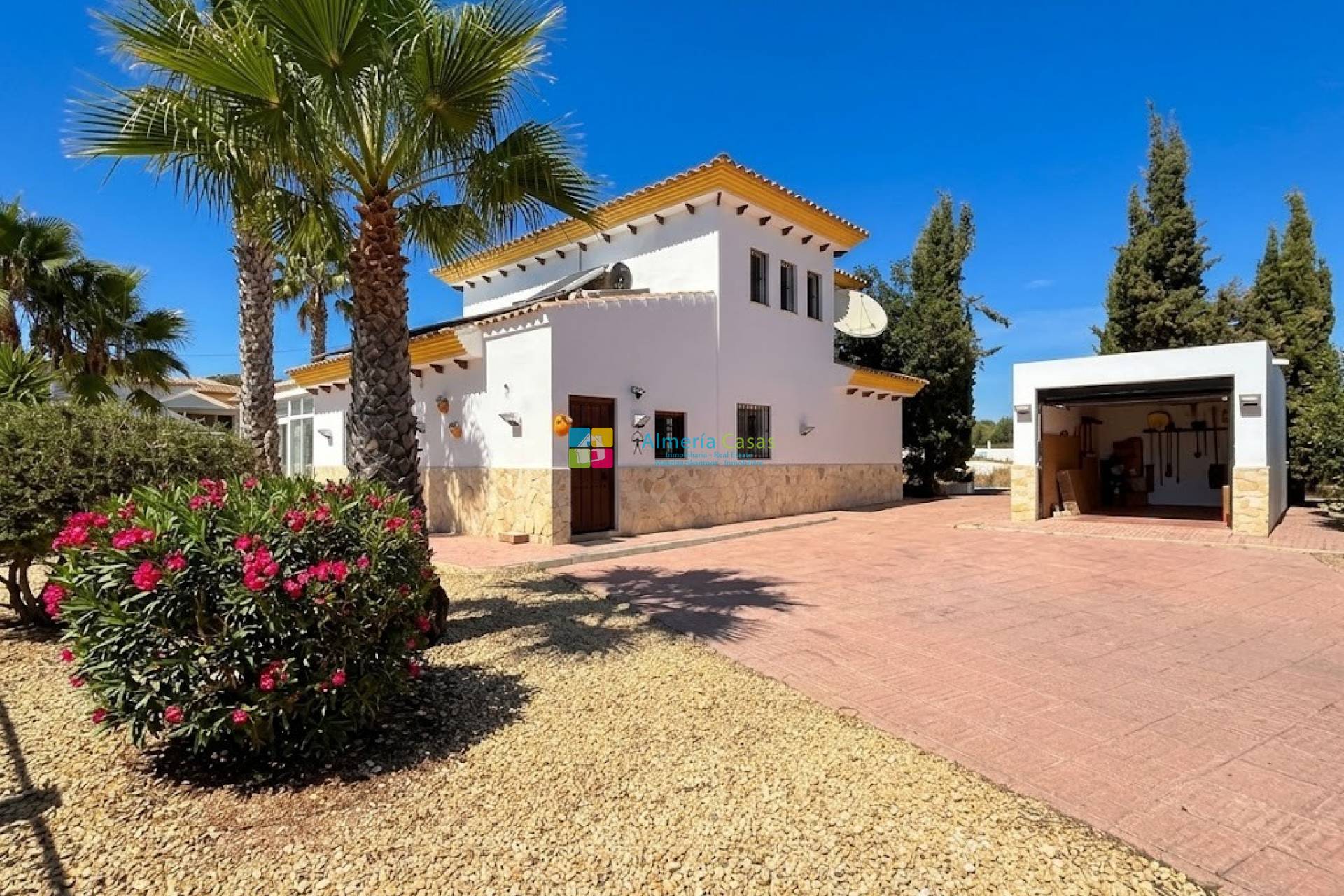 Villa - Resale - Huercal-Overa - 2996