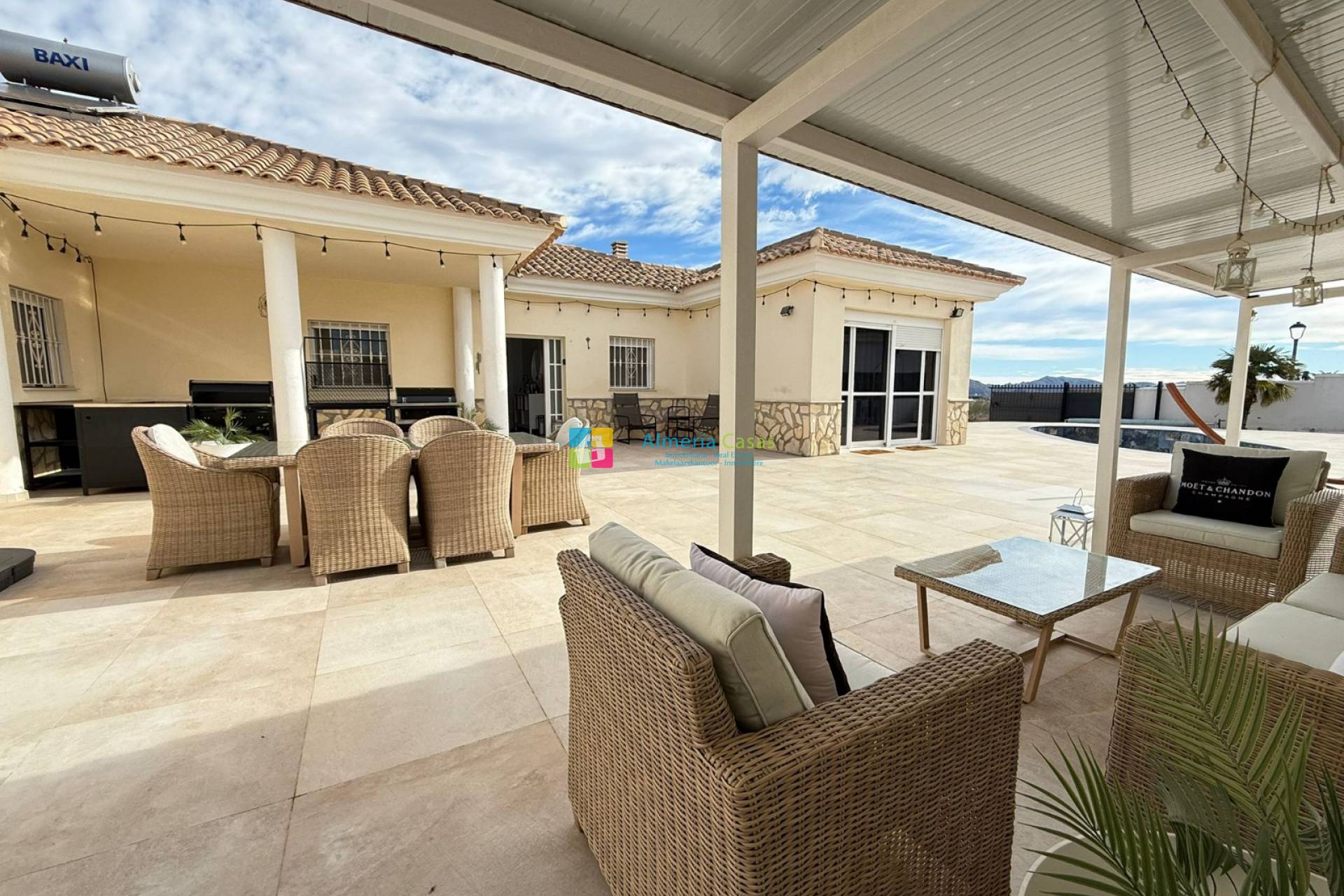 Villa - Resale - Zurgena - 2884