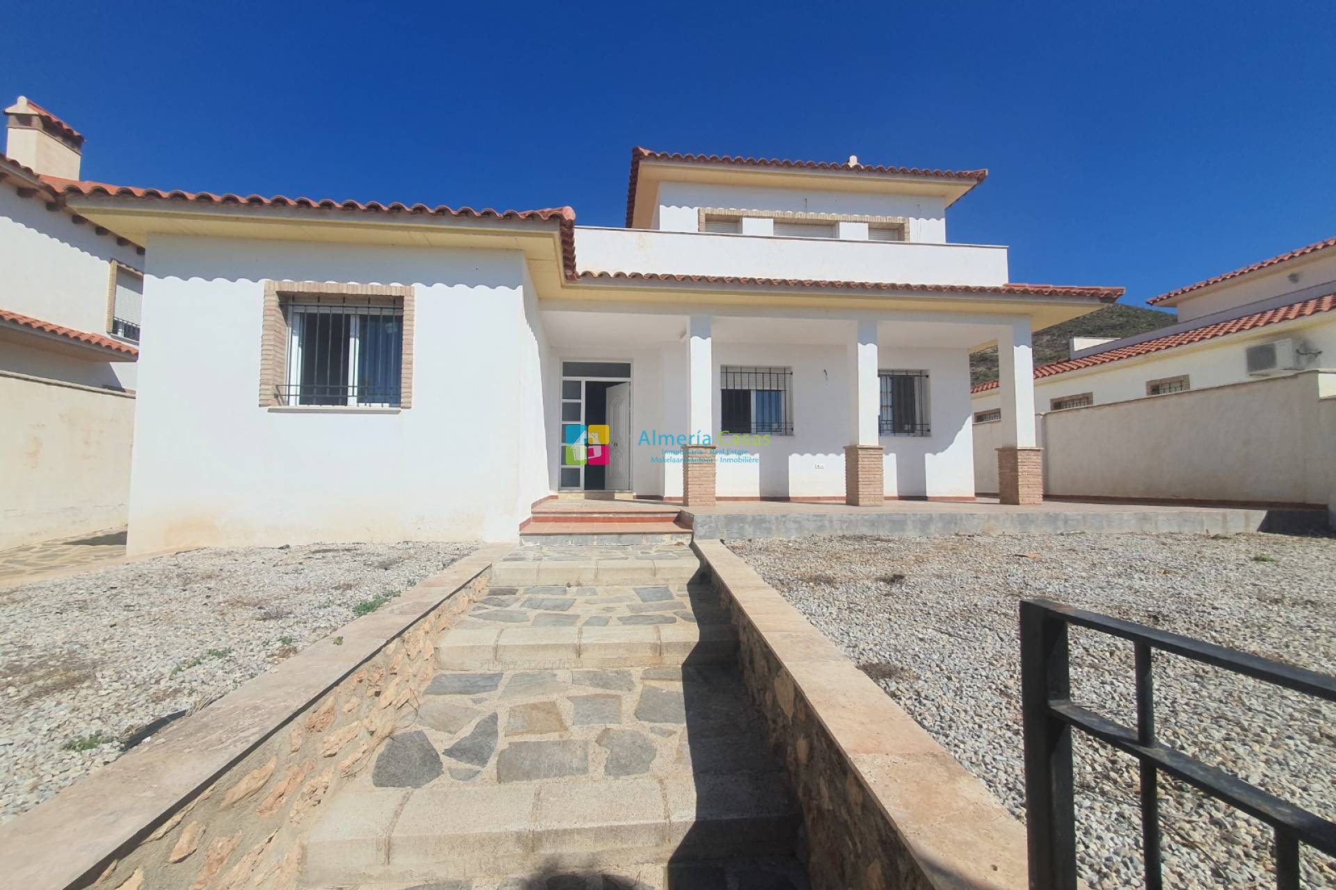 Villa - Revente - Oria - 1087