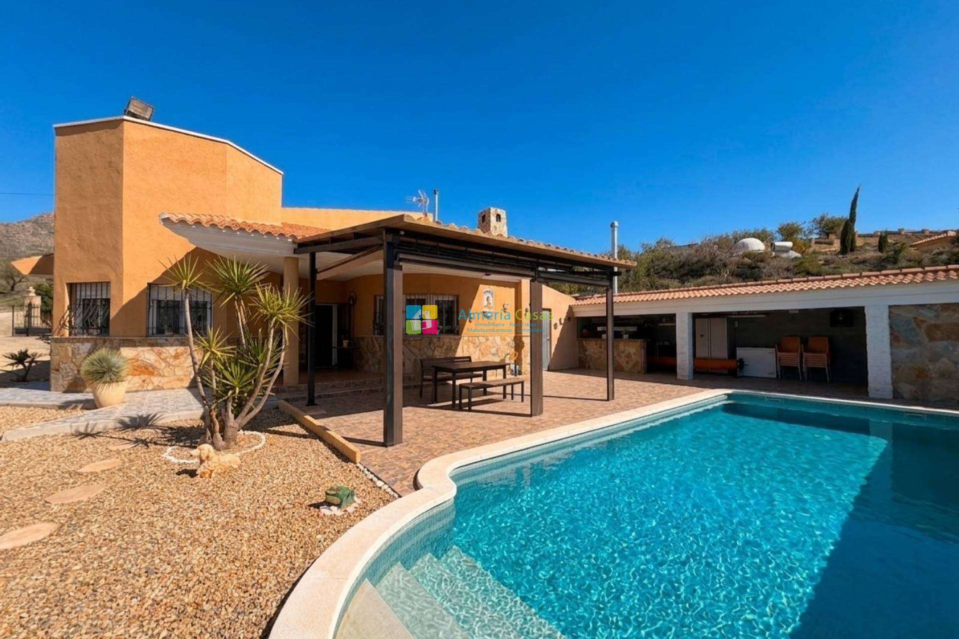 Villa - Venta - Albox - 2911