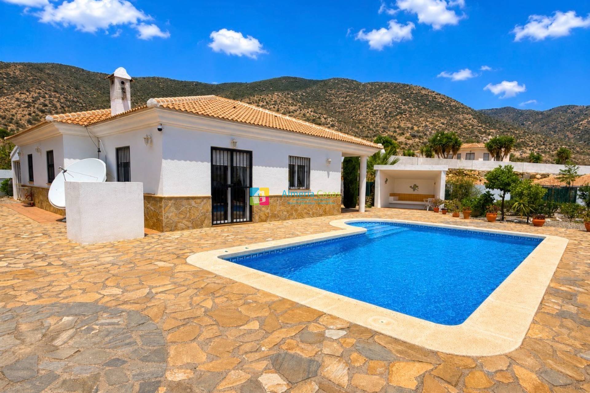 Villa - Venta - Arboleas - Los Torres