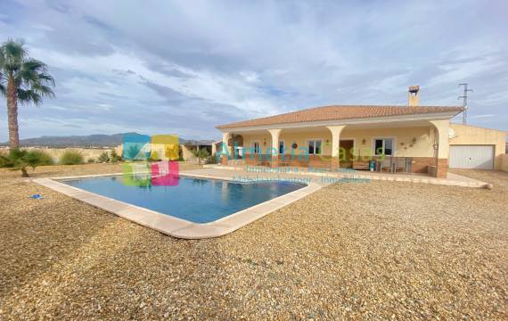 Advantages of Living in this villa for sale in Partaloa: A Dream Corner in Almería