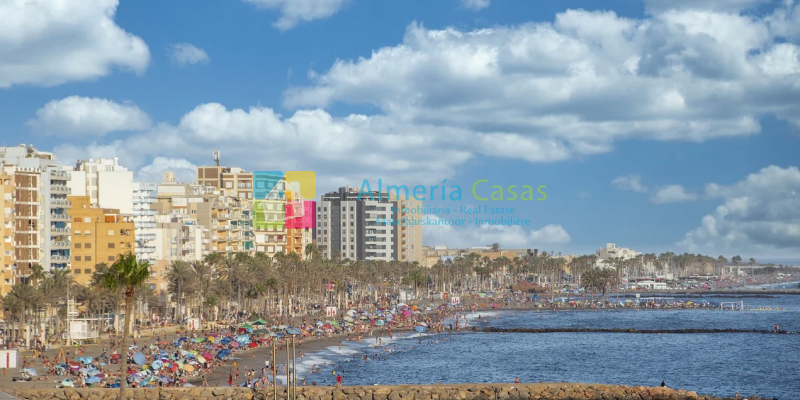 Pourquoi acheter une maison à Almeria ? Plus de 320 jours de soleil par an!