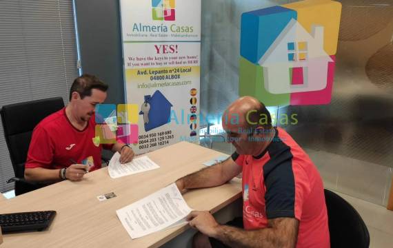 Almería Casas, sponsor of Cantoria FC and Club Deportivo Villa de Albox: Together for sport and the local community!
