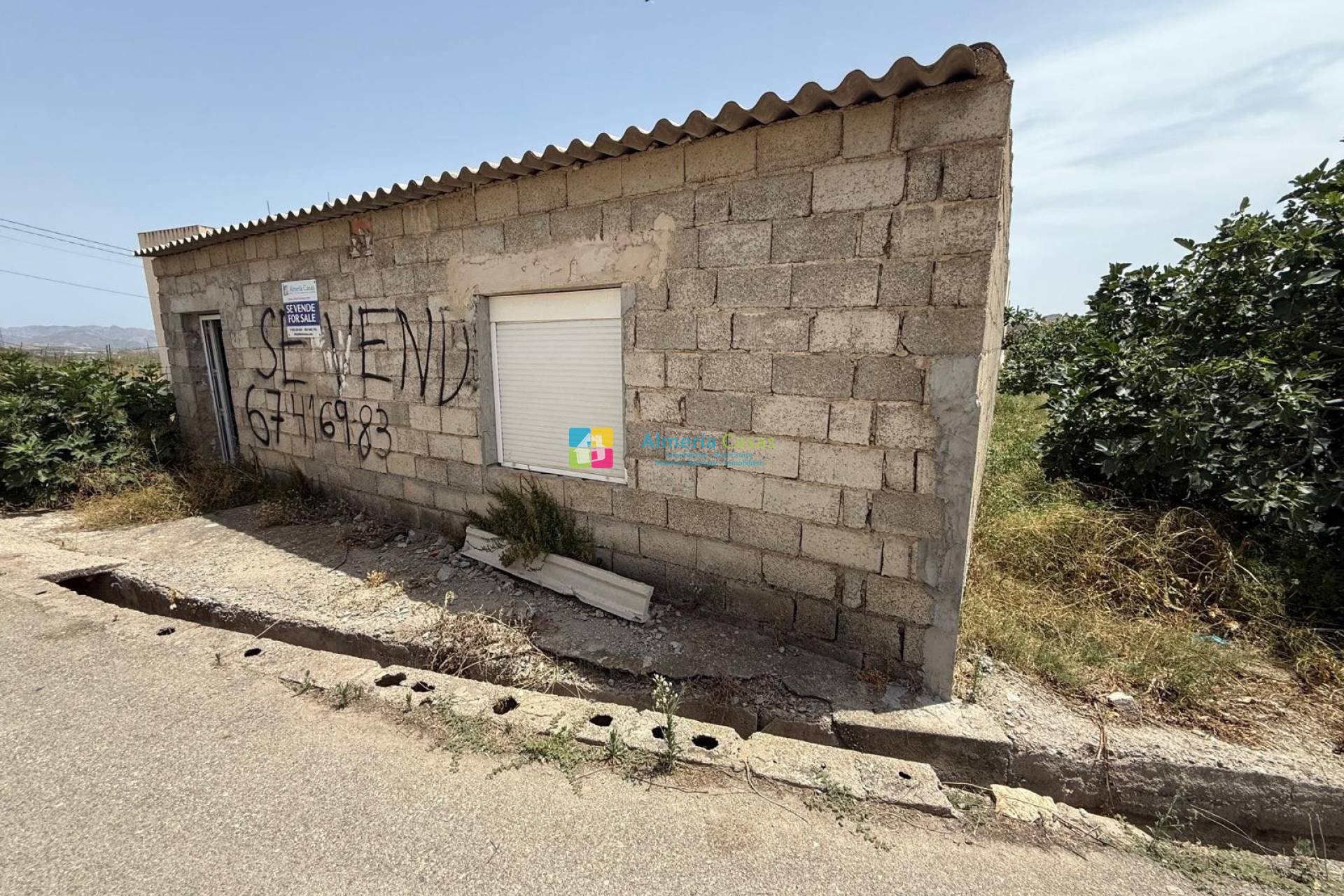 Commerciëel pand Zurgena Costa de Almería Spanje